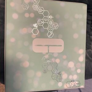 24 day Clinique makeup advent calendar